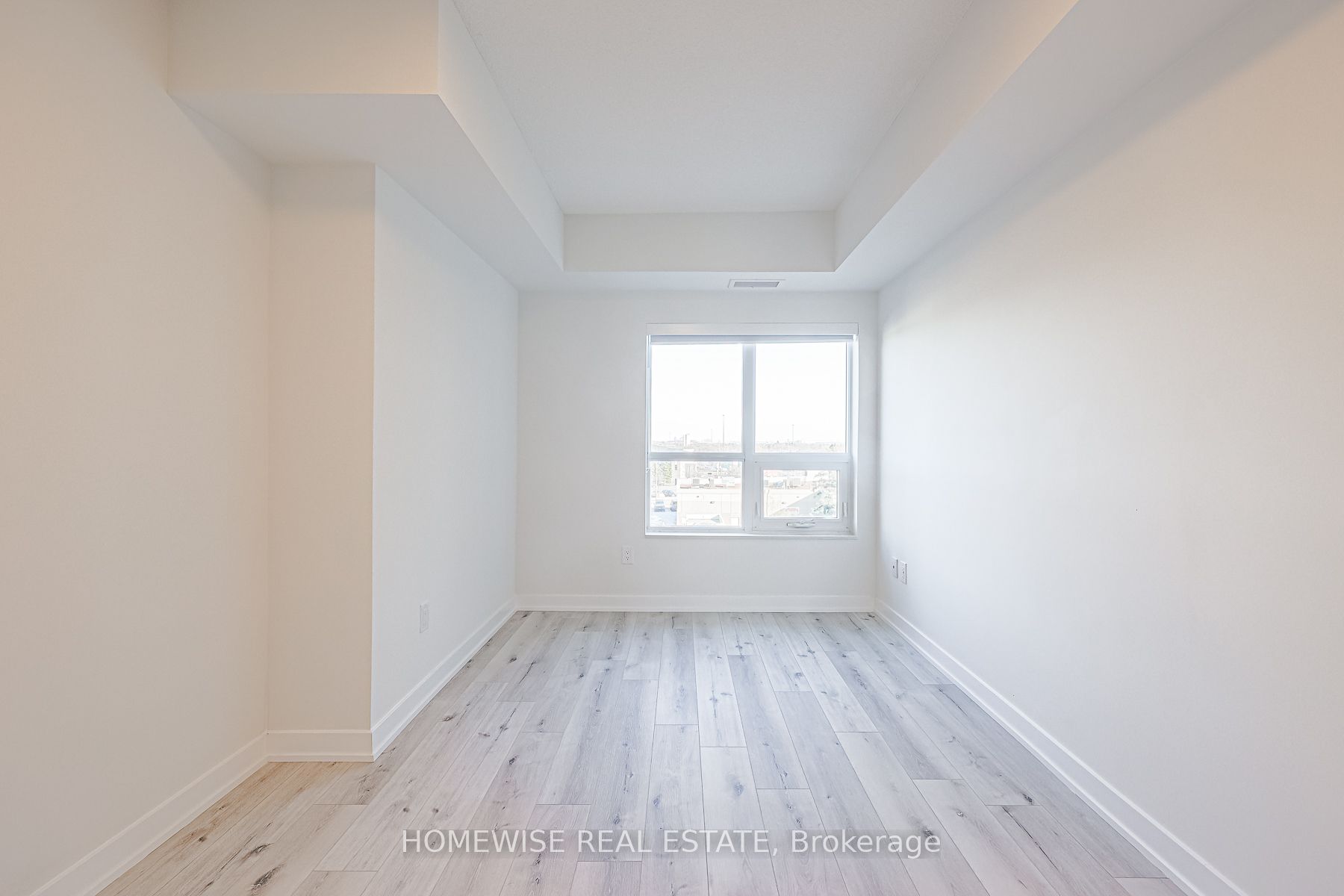 1475 Whites Rd, #401