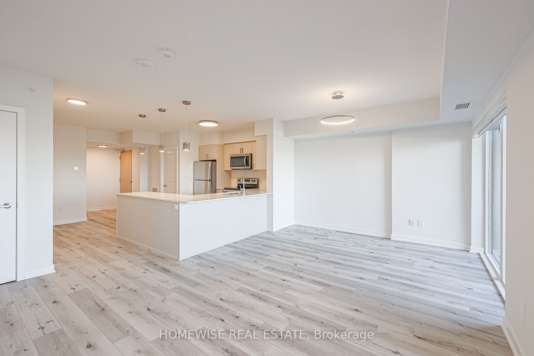 1475 Whites Rd, #401