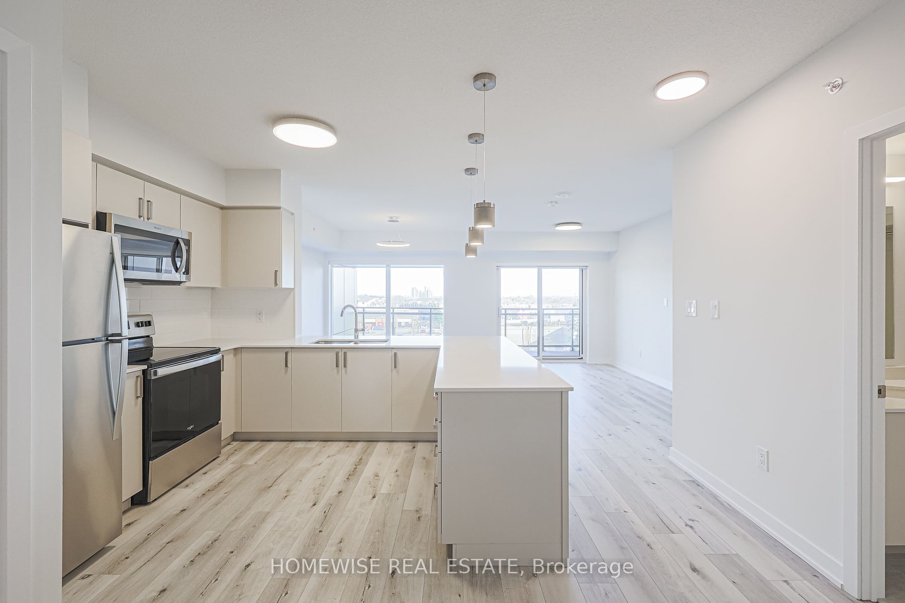 1475 Whites Rd, #401