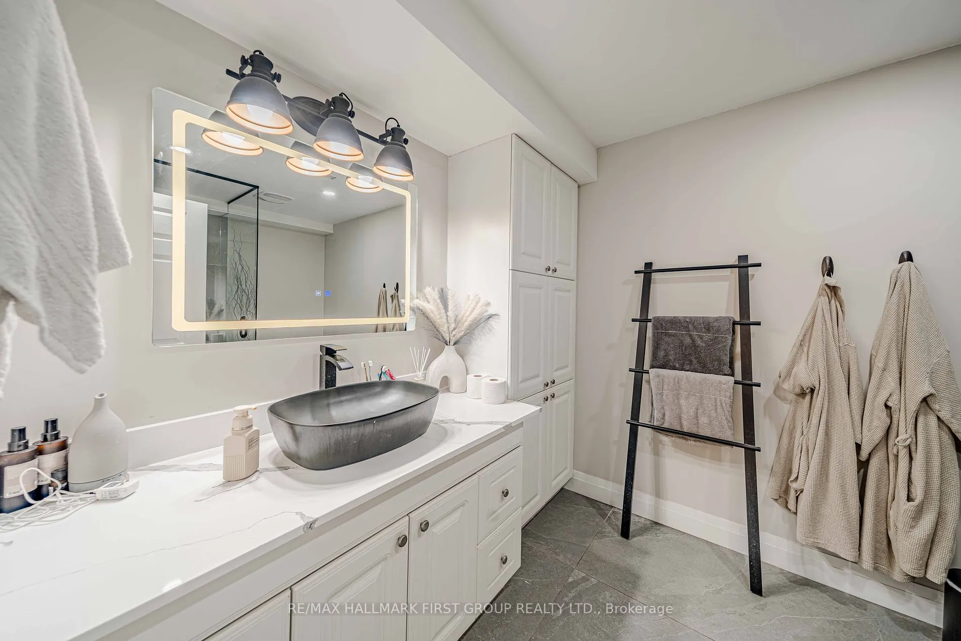 36 MILNER Cres