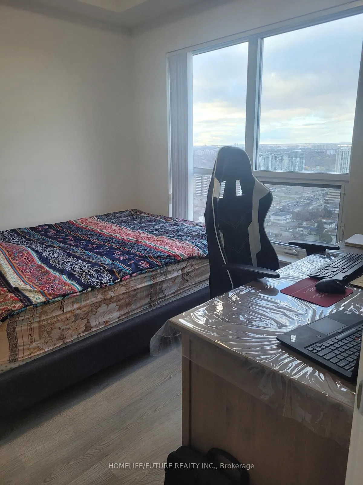 275 Village Green Sq, #3121