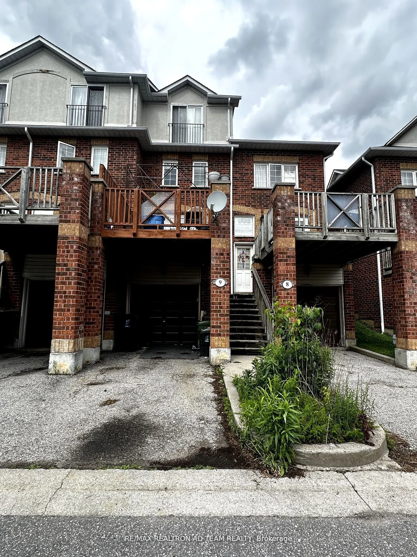 2 Hedge End Rd, #9