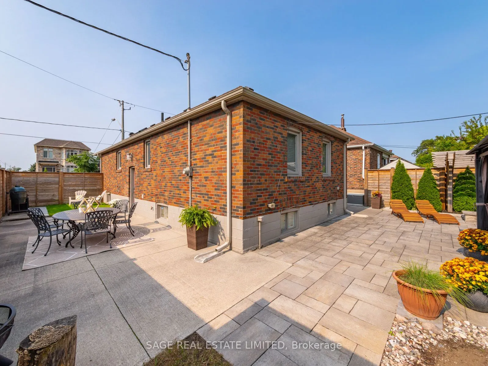 43 Lankin Blvd