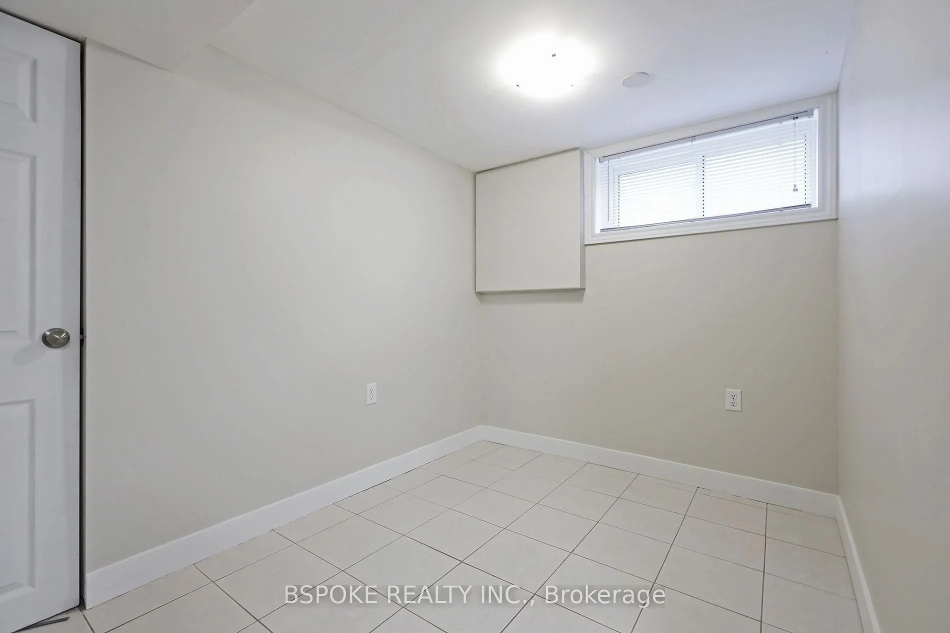 74 Valdez Crt, #Lower