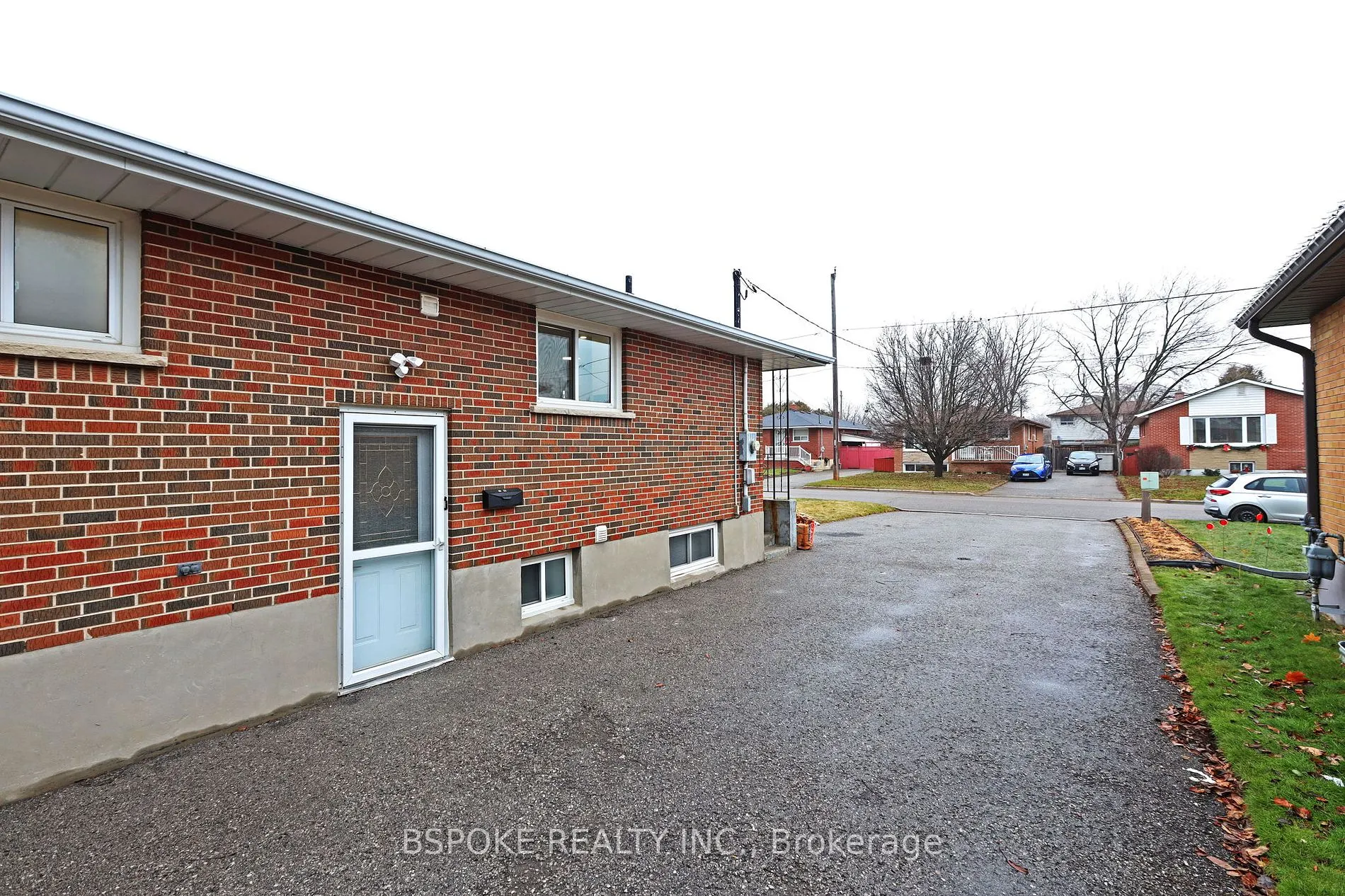 74 Valdez Crt, #Lower