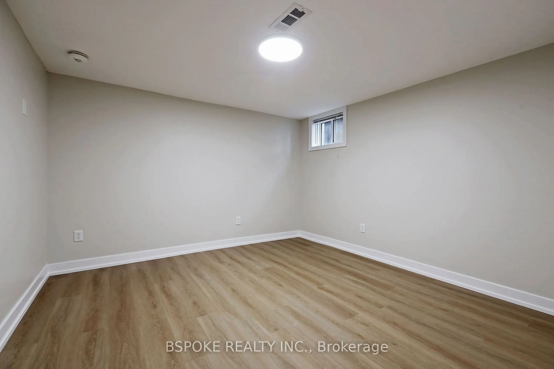 74 Valdez Crt, #Lower