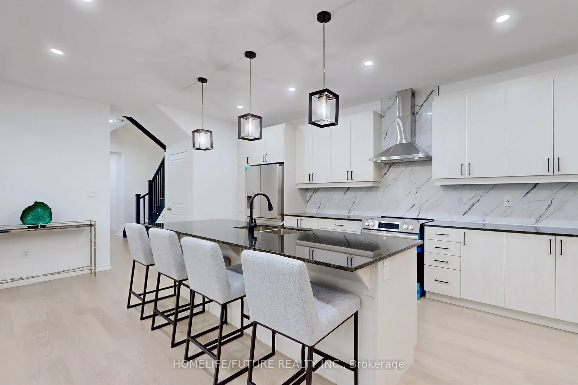 1415 Swallowtail Lane