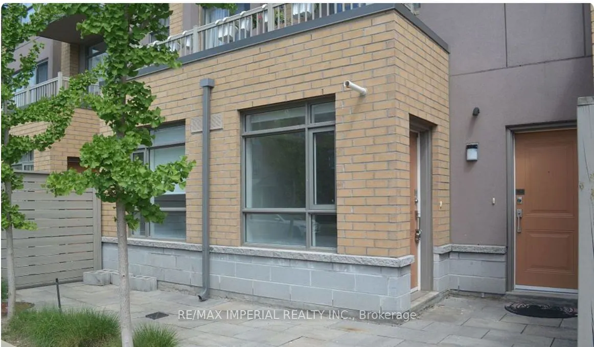1070 Progress Ave, #202