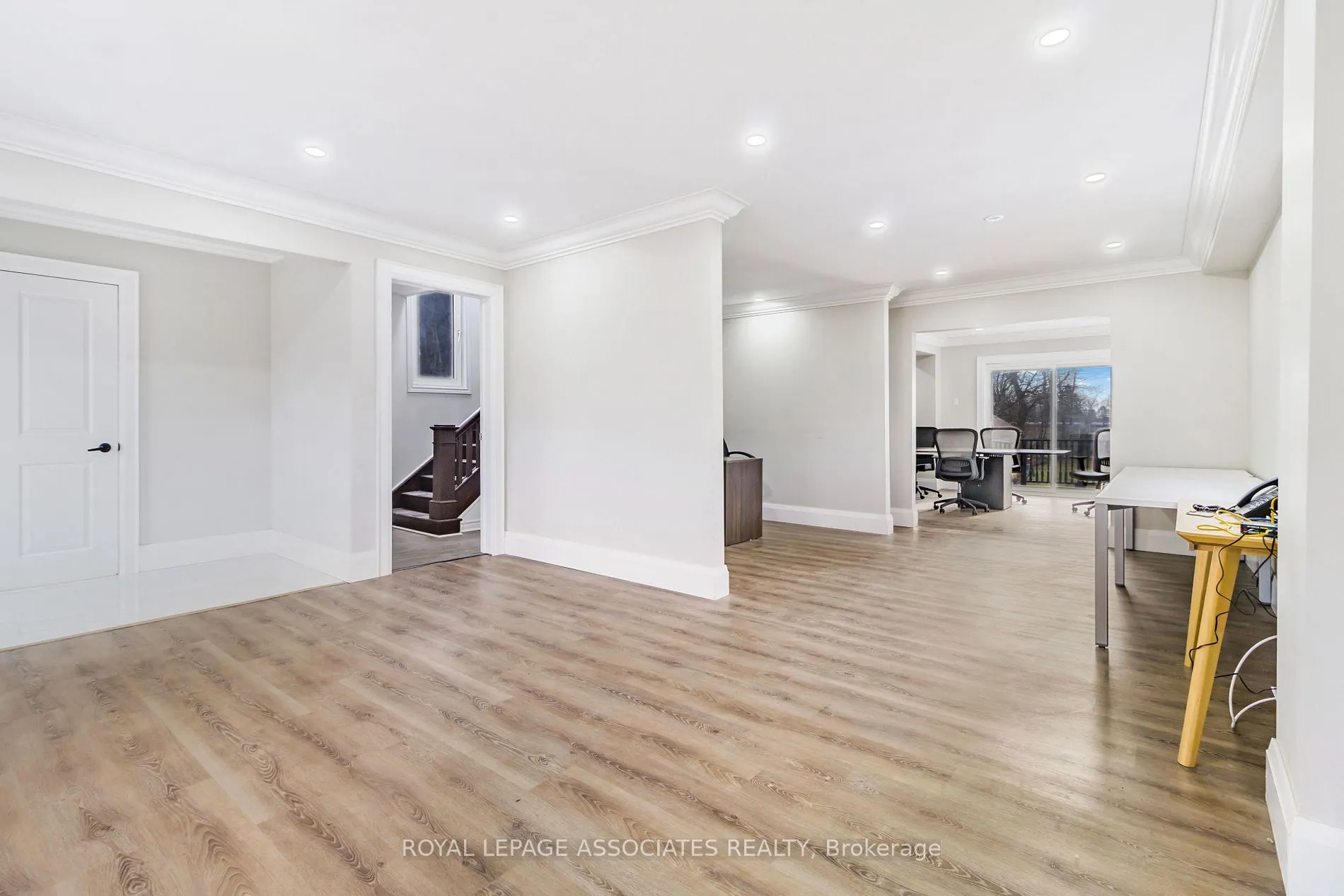 515 Kingston Rd W