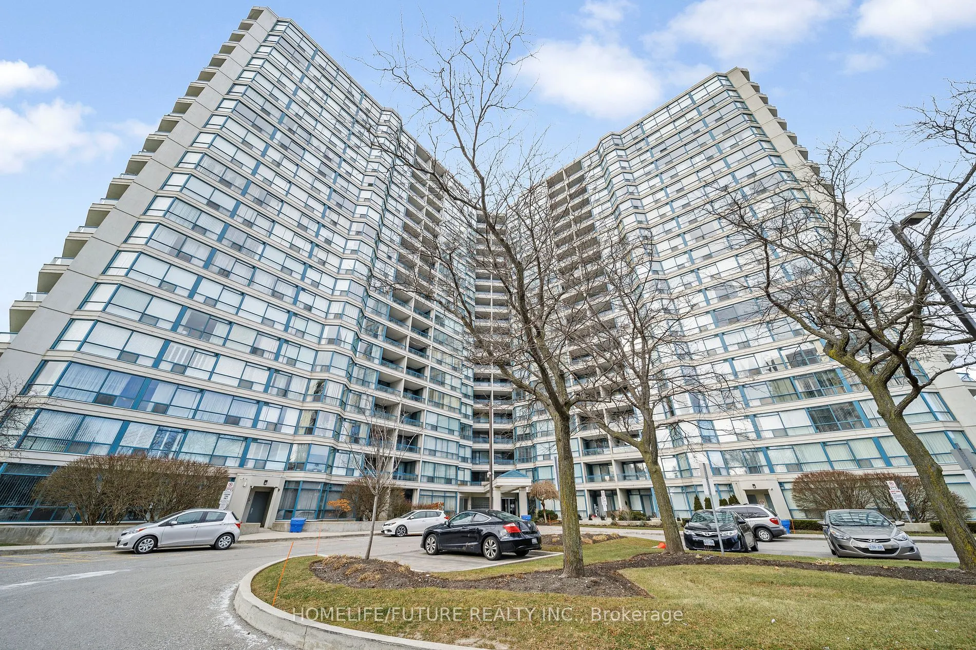4725 Sheppard Ave E, #1516