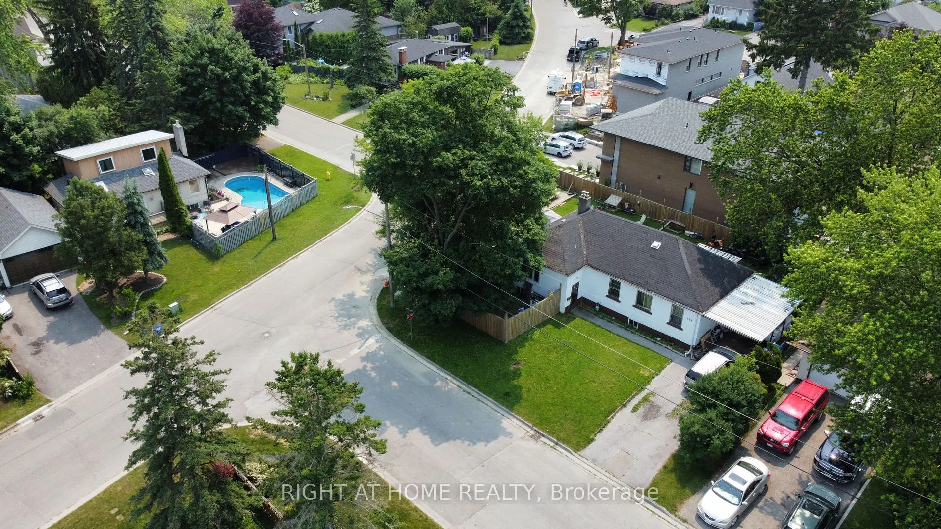 668 Marksbury Rd