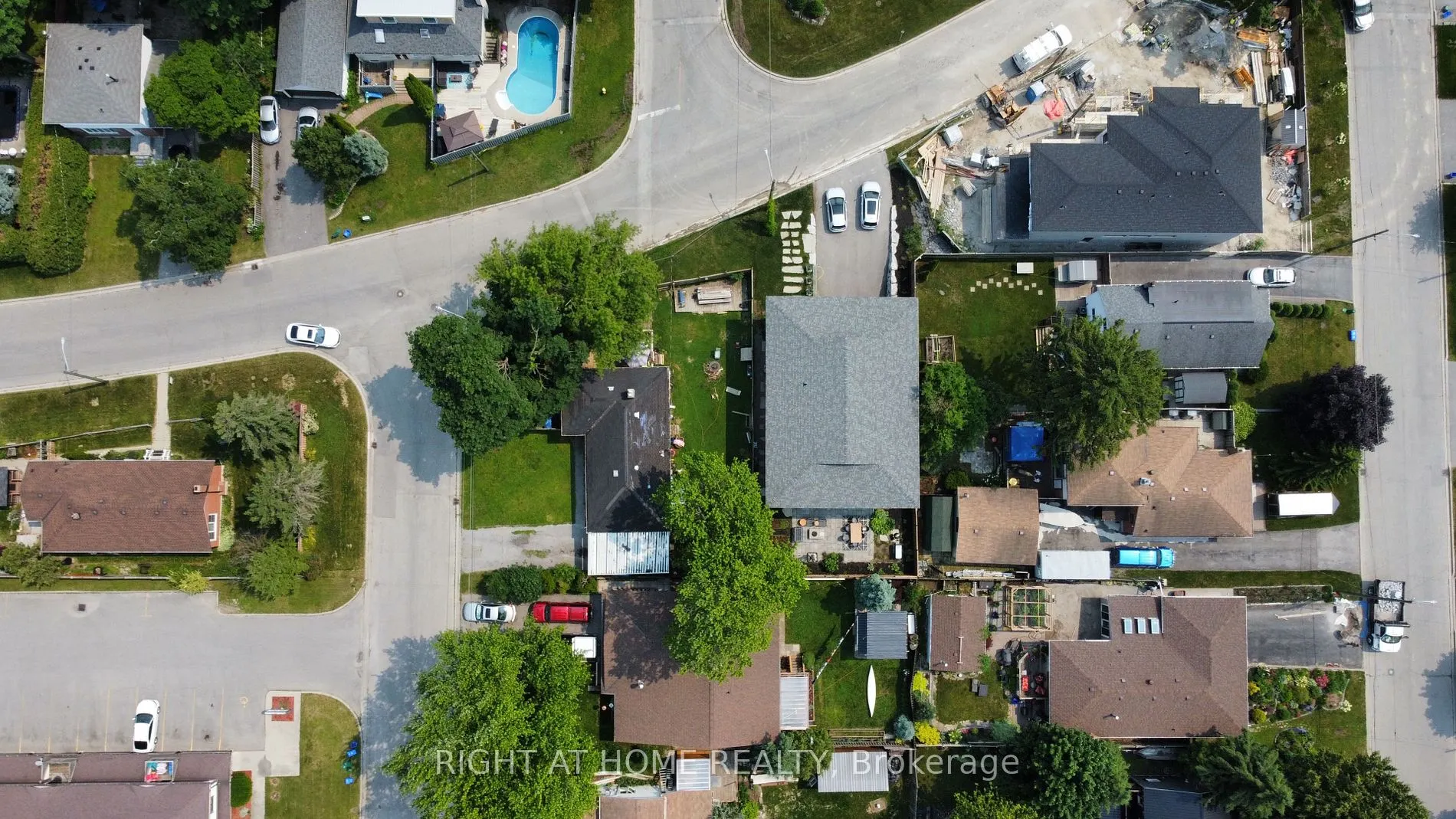668 Marksbury Rd