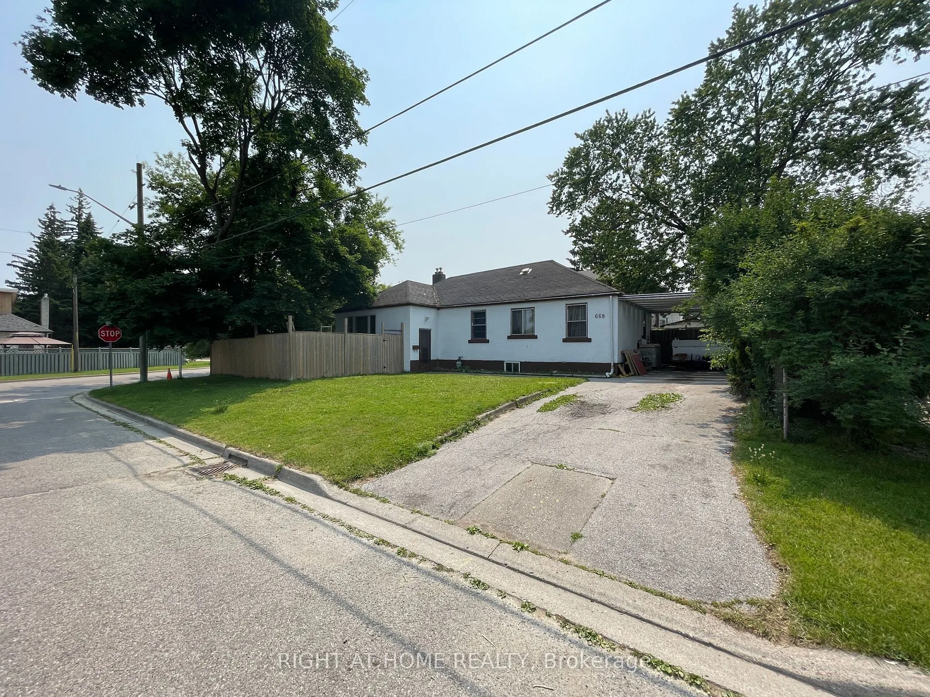 668 Marksbury Rd