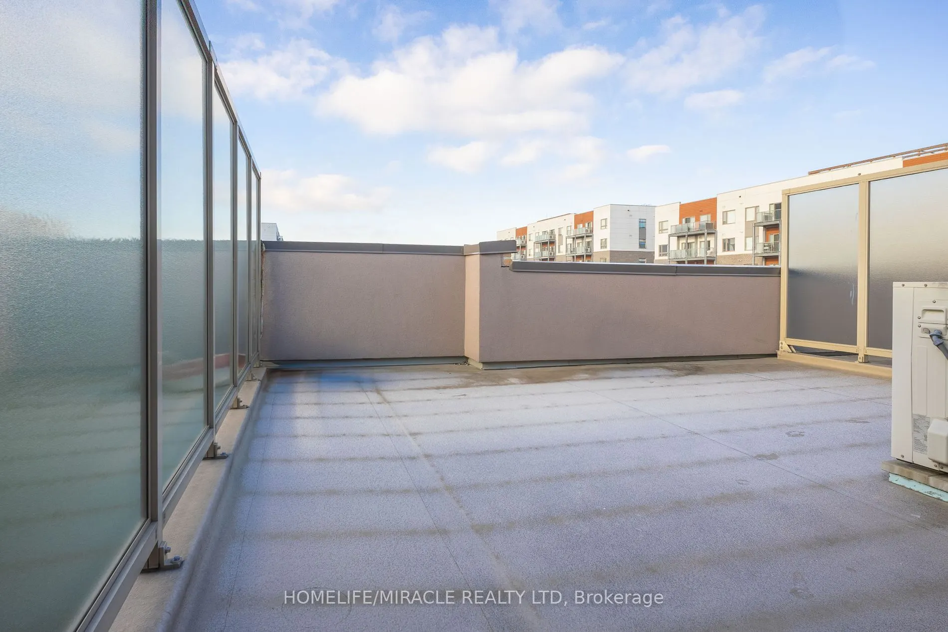 80 Orchid Place Dr, #307