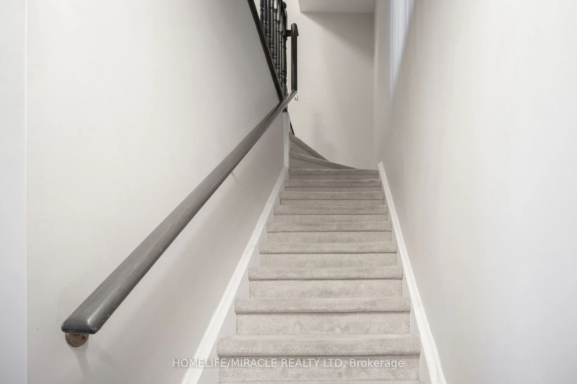 80 Orchid Place Dr, #307
