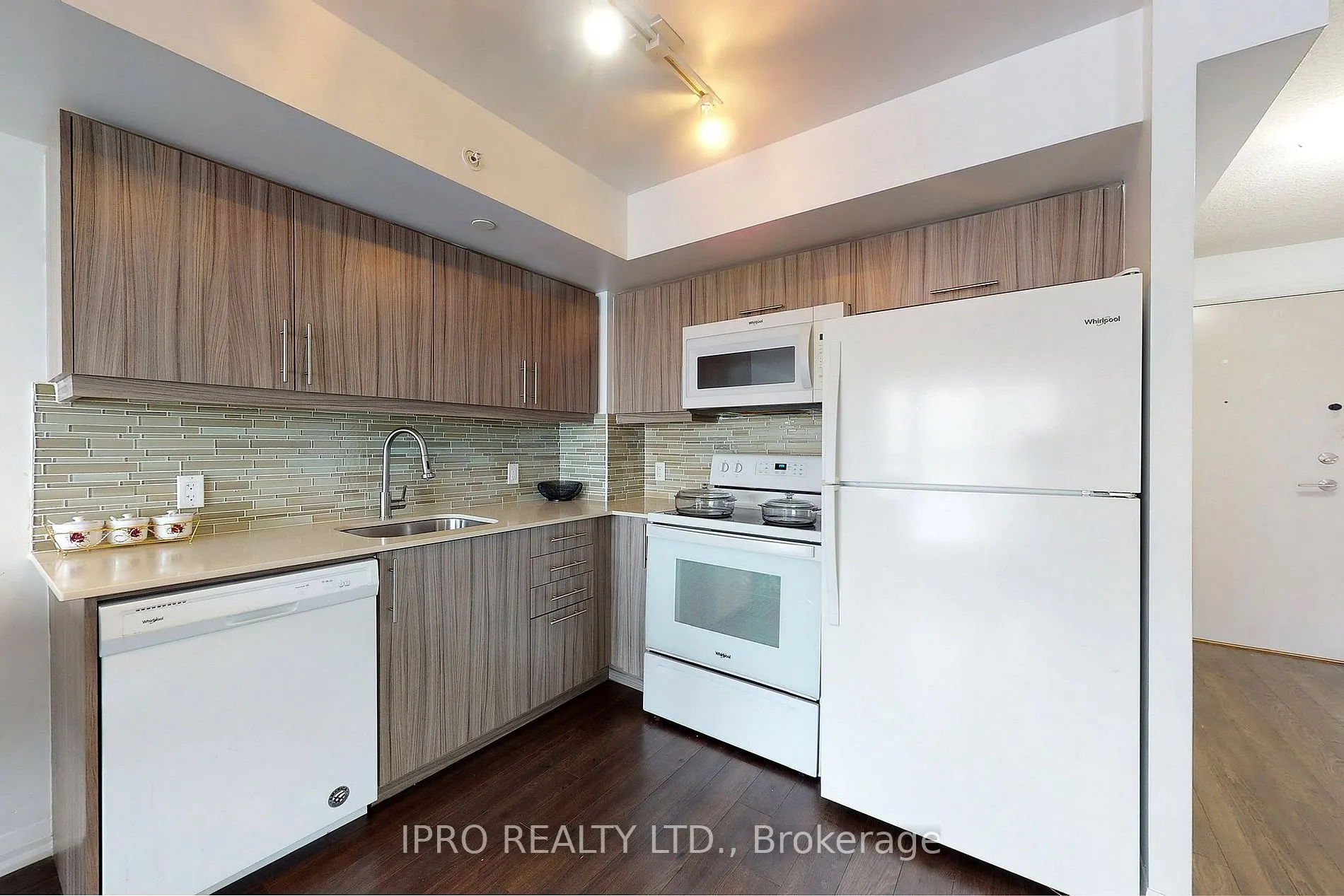 30 Meadowglen Pl, #515