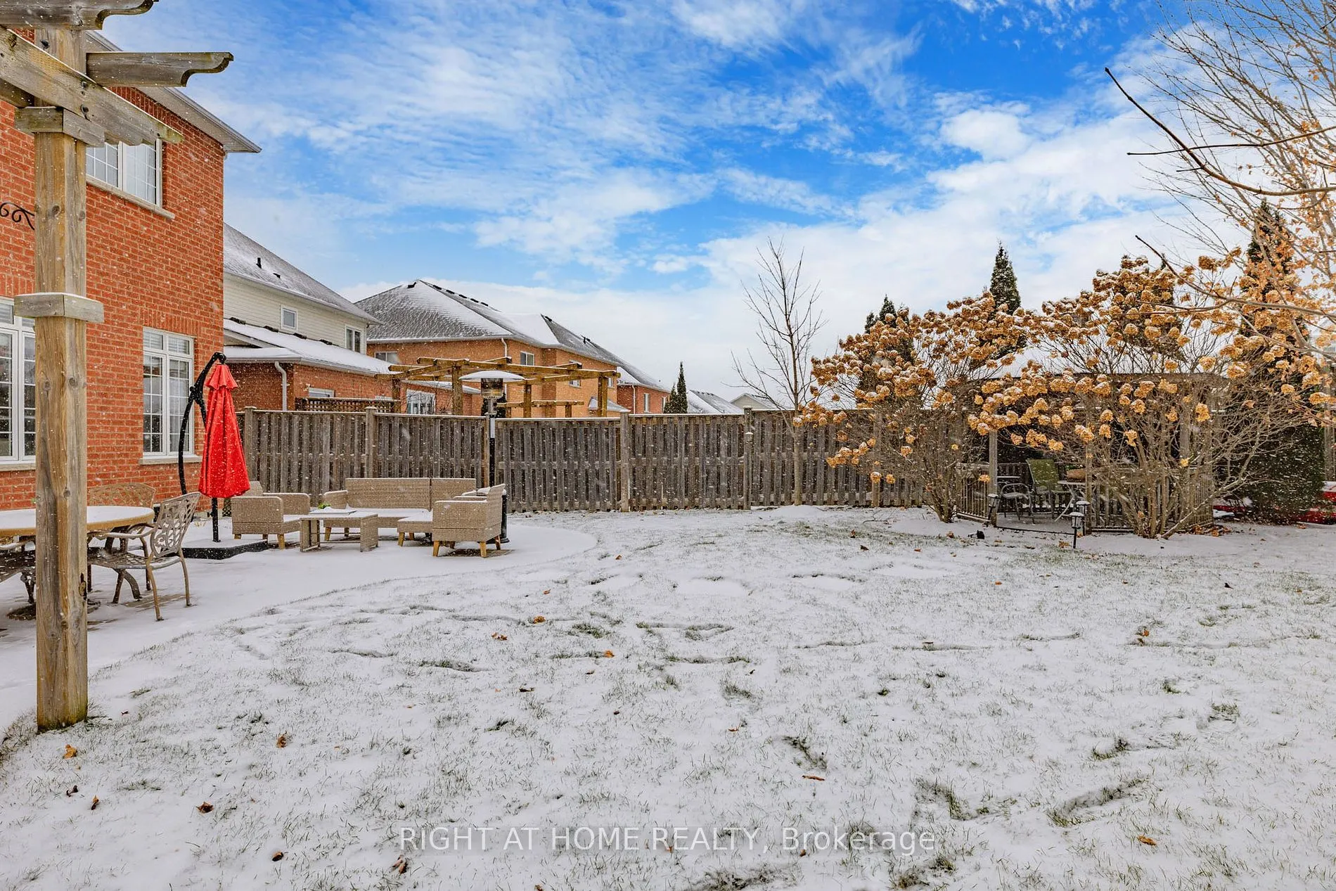 1673 Ballantrae Dr
