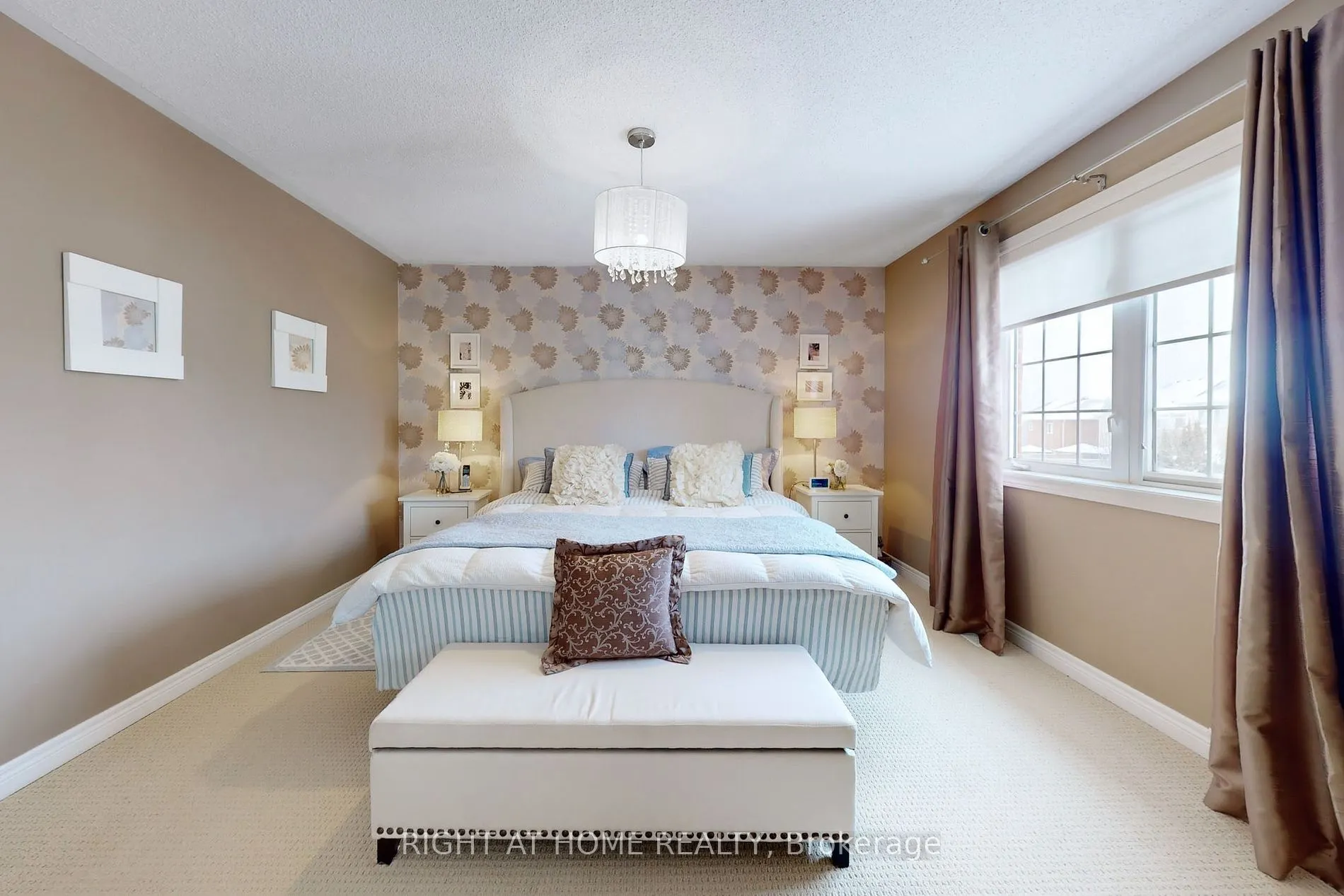 1673 Ballantrae Dr