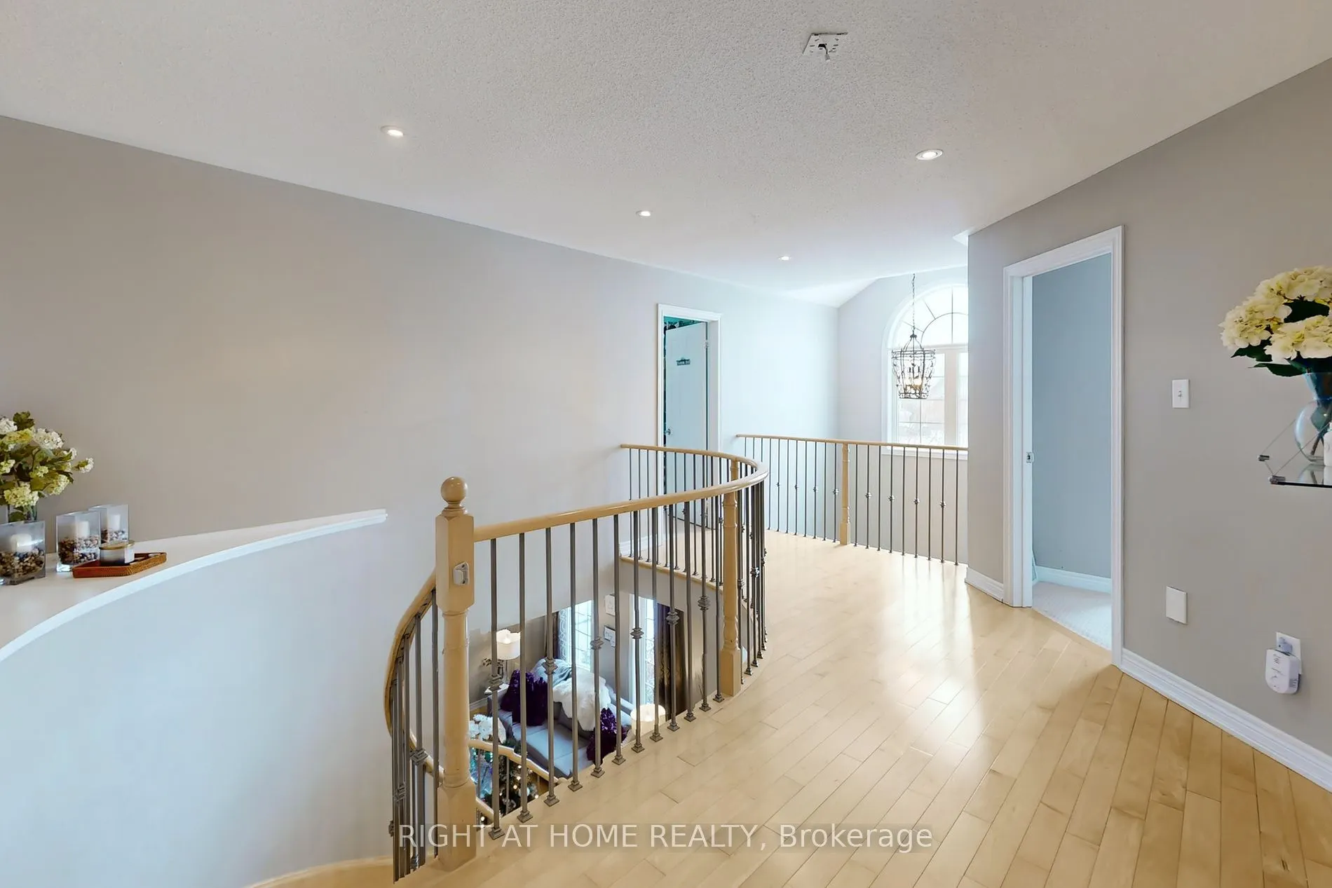 1673 Ballantrae Dr