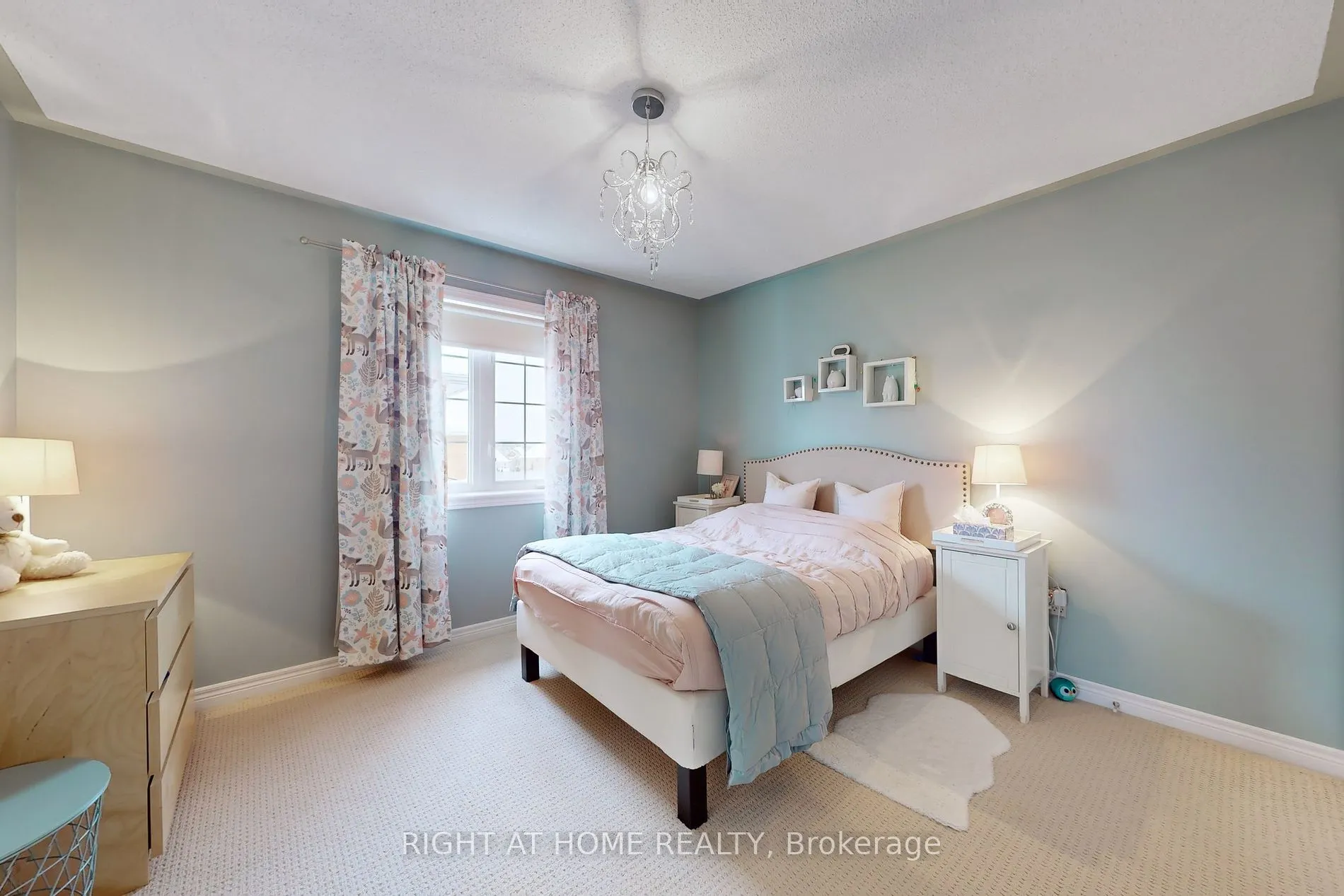 1673 Ballantrae Dr
