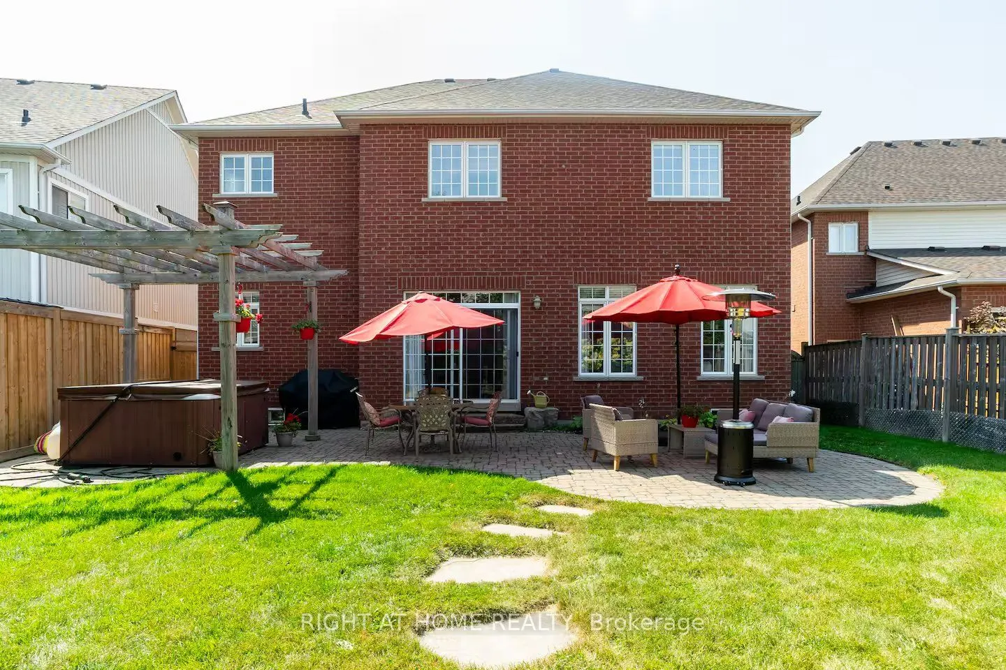 1673 Ballantrae Dr