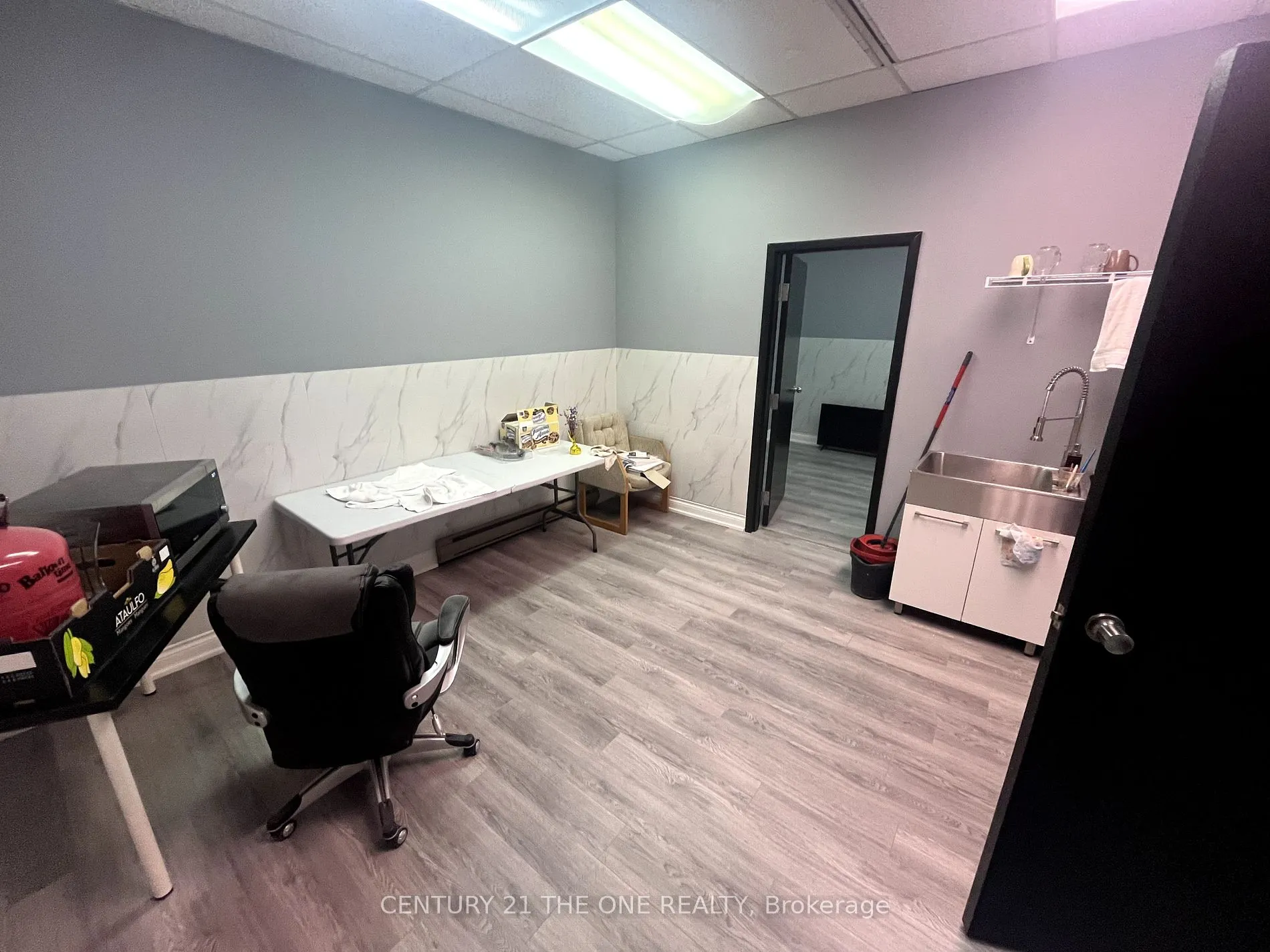 3459 Sheppard Avenue E, #208