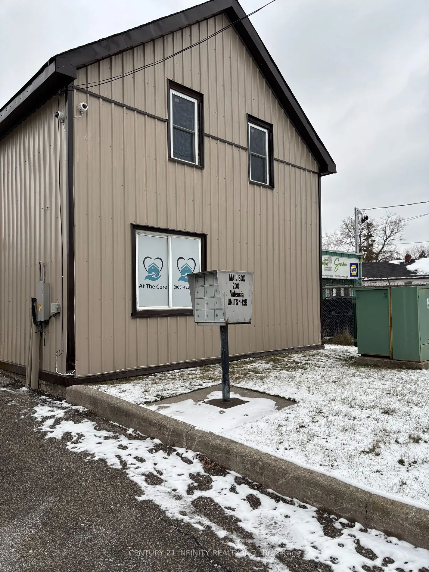 200 Valencia Rd, #1
