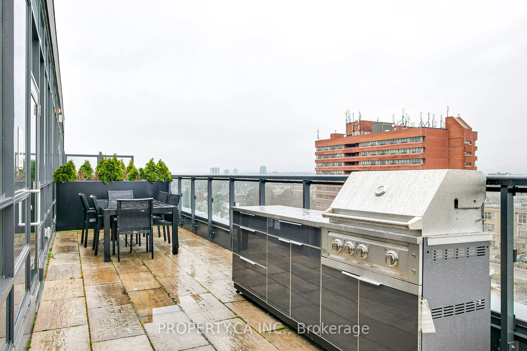 630 Greenwood Ave, #309
