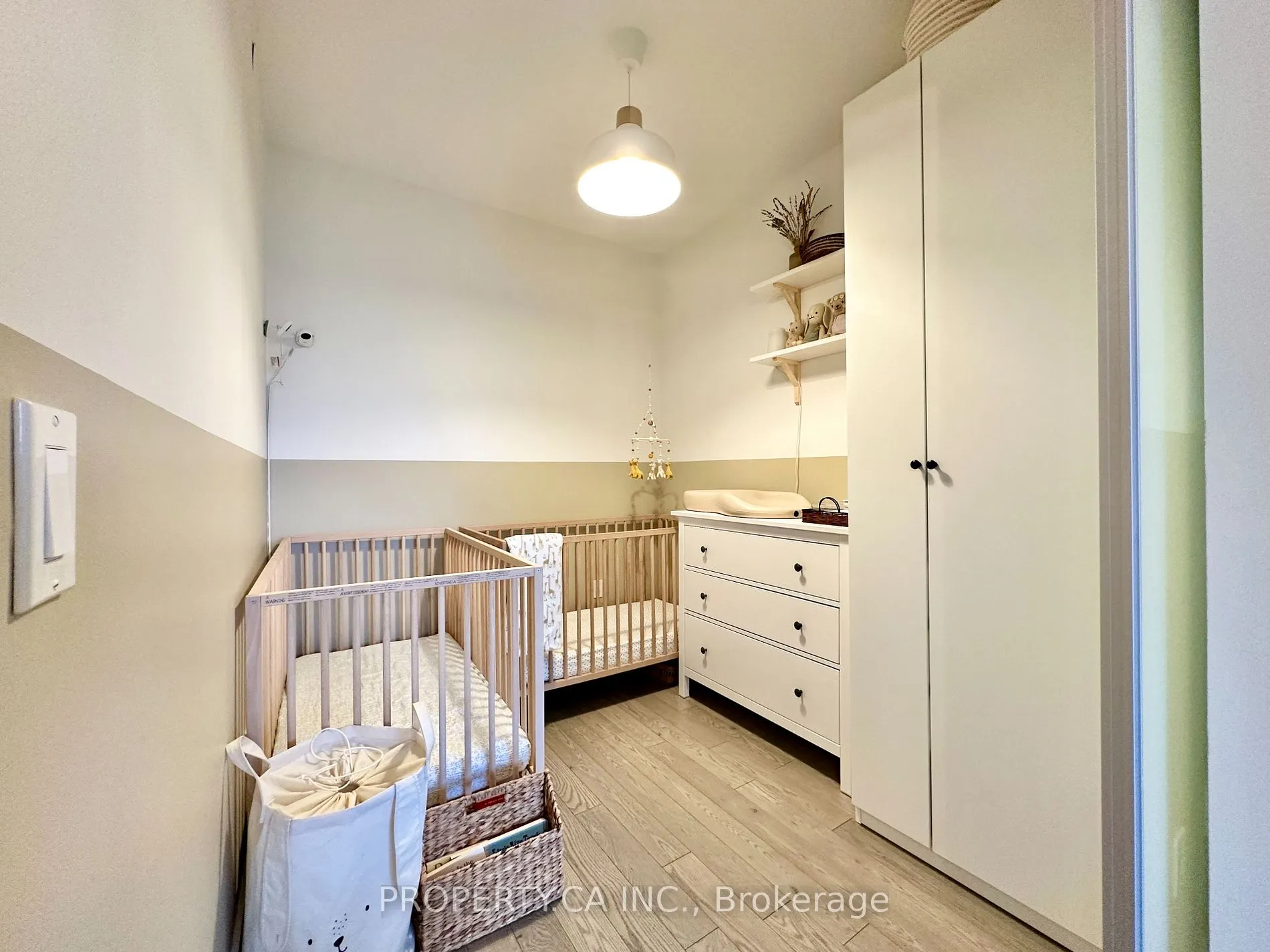 630 Greenwood Ave, #309