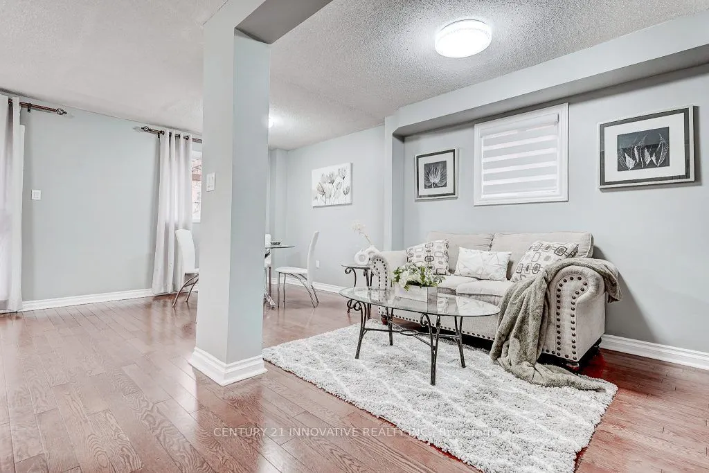 118 Radford Dr