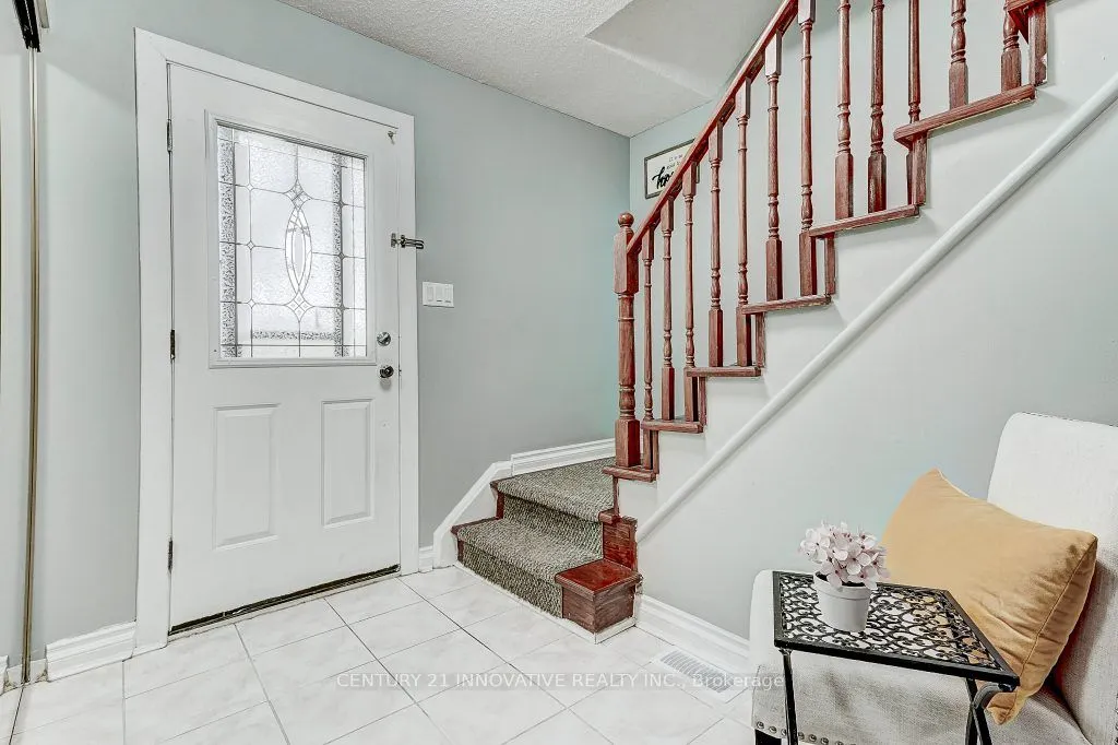 118 Radford Dr