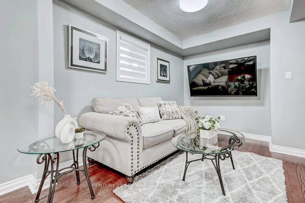 118 Radford Dr