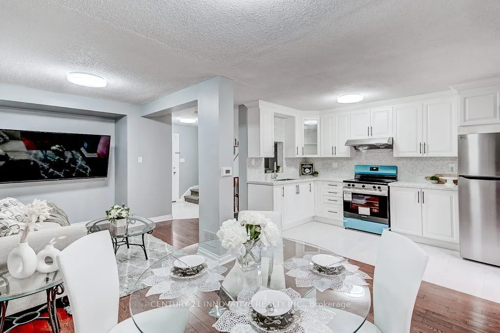 118 Radford Dr