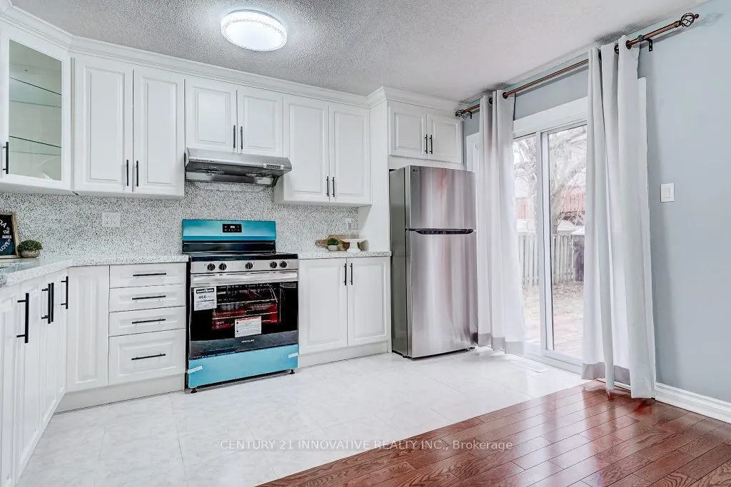 118 Radford Dr