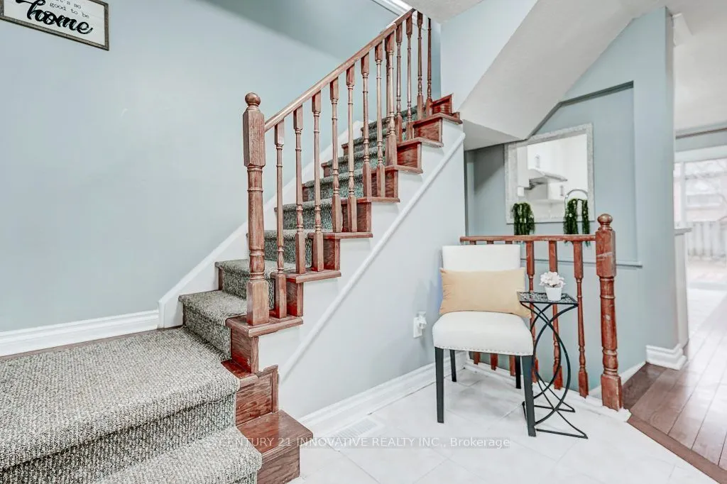 118 Radford Dr