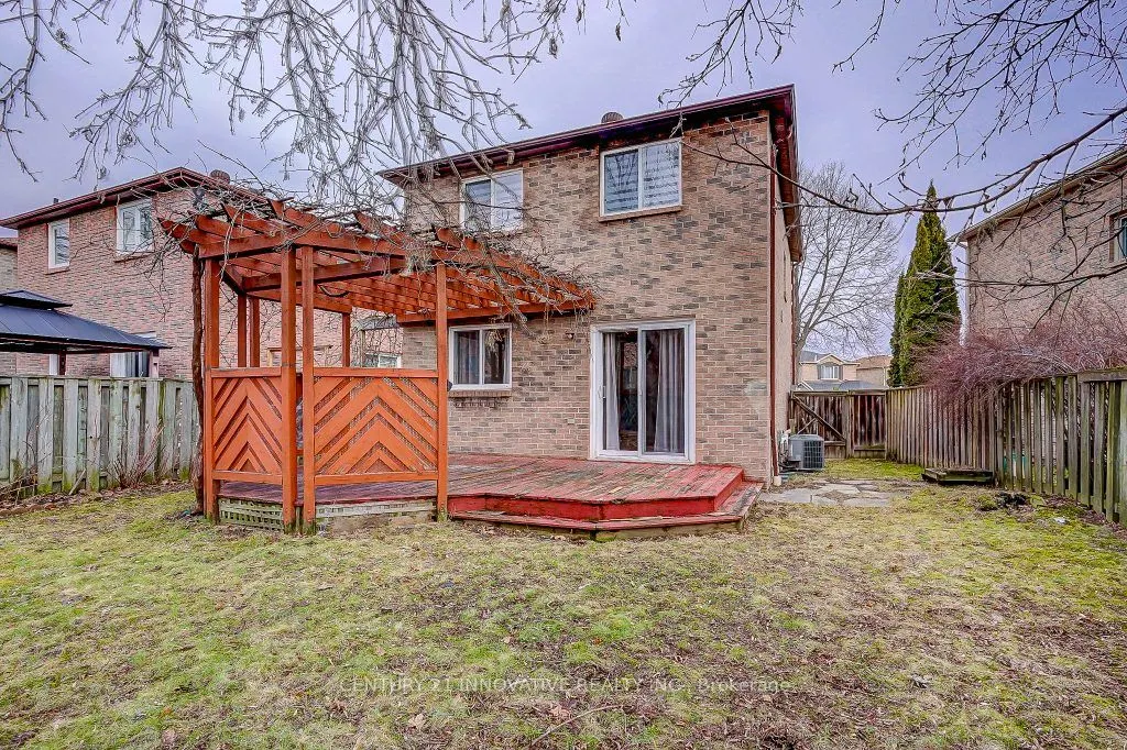 118 Radford Dr