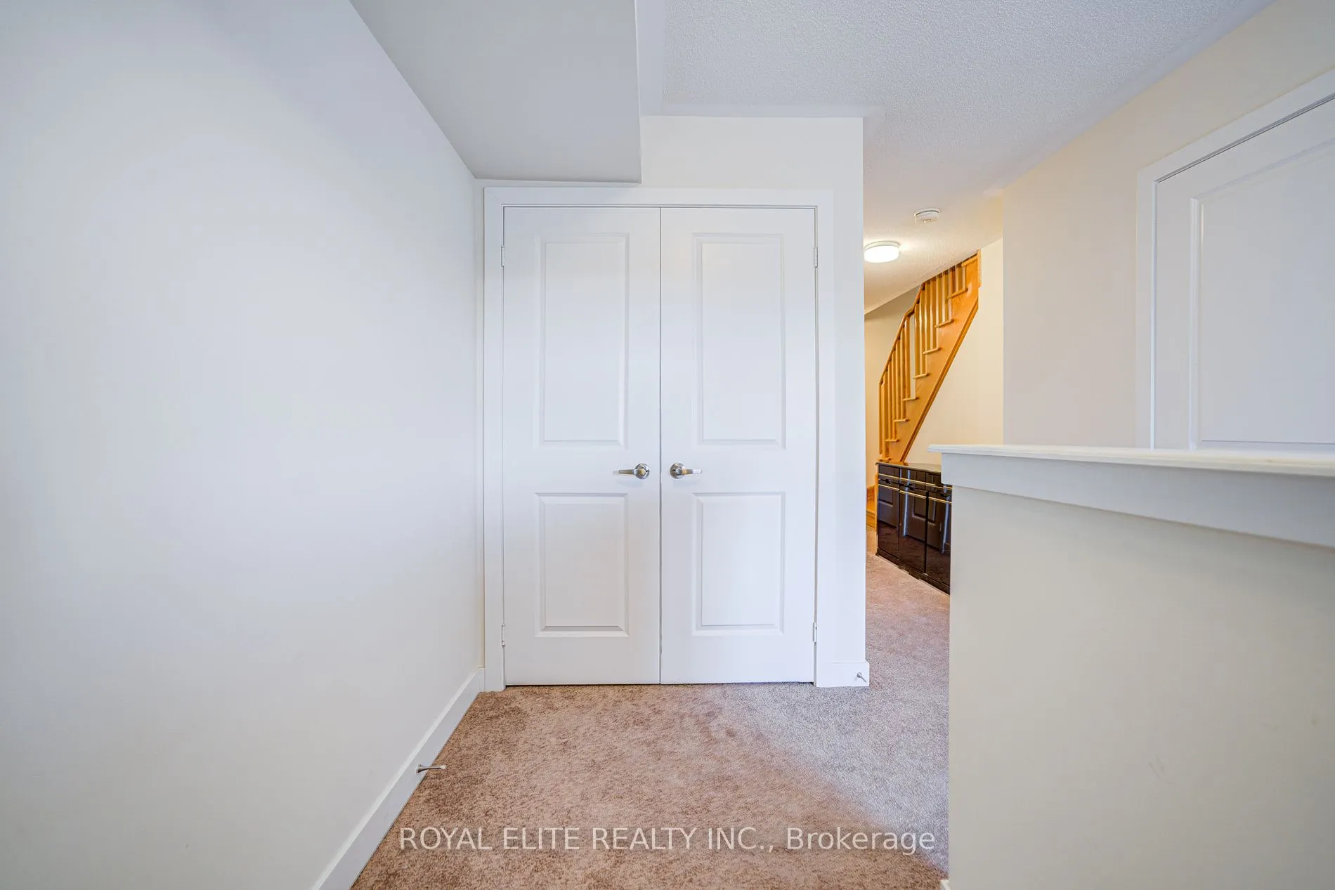 2656 Castlegate Crossing