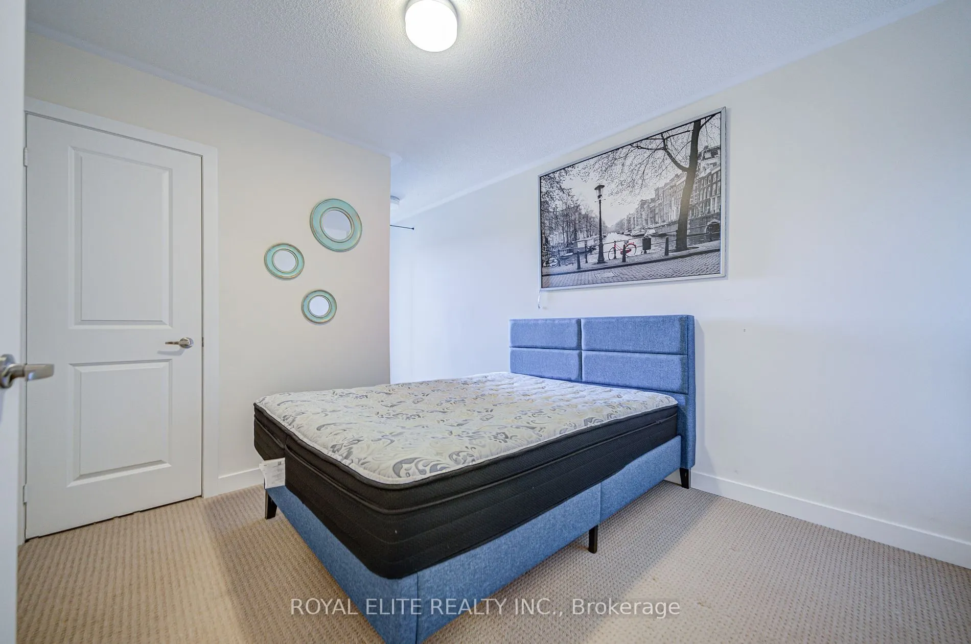 2656 Castlegate Crossing