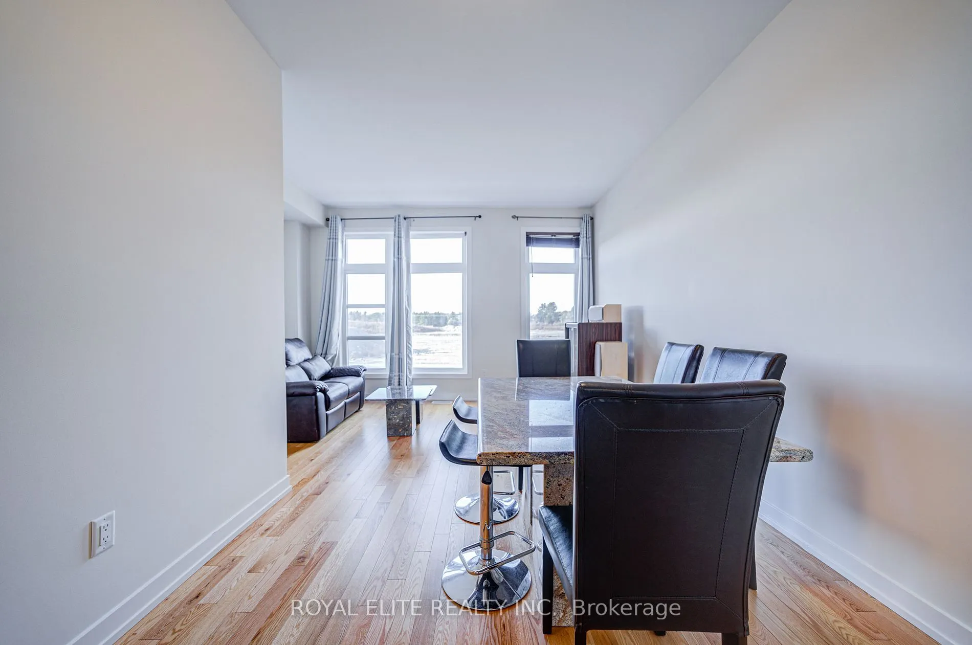 2656 Castlegate Crossing
