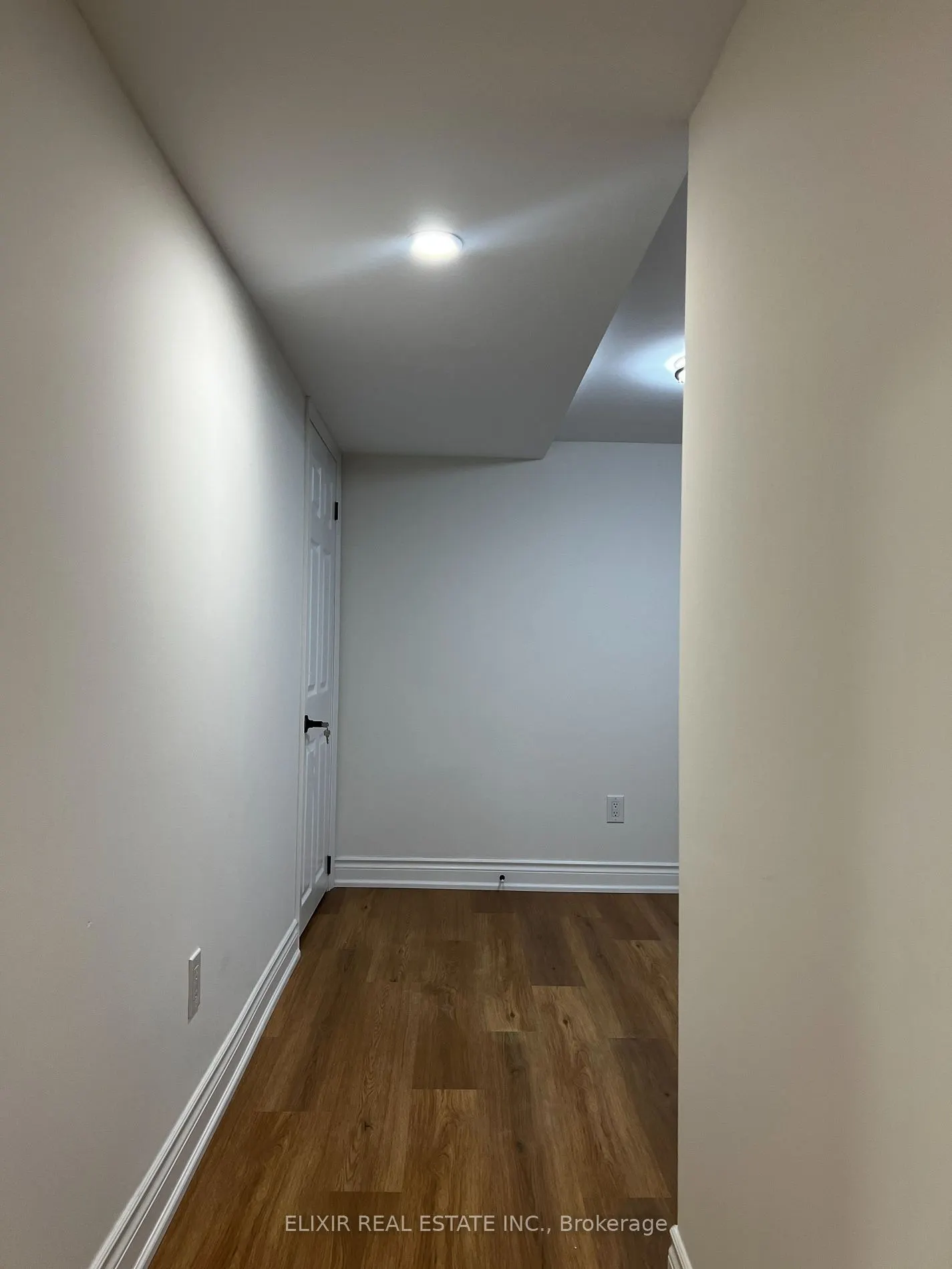 24 Knox Cres