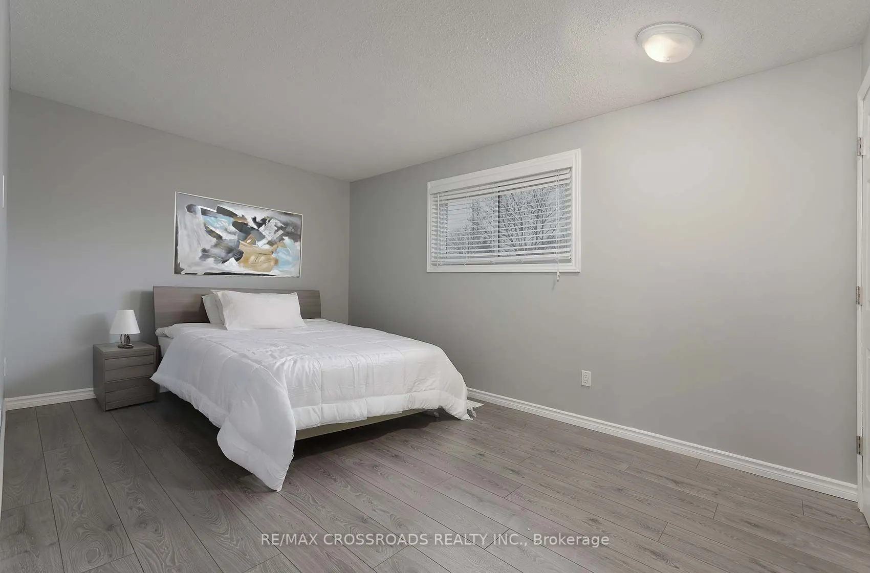 430 Paddington Cres