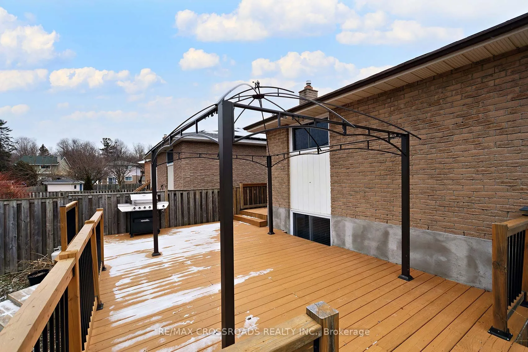430 Paddington Cres