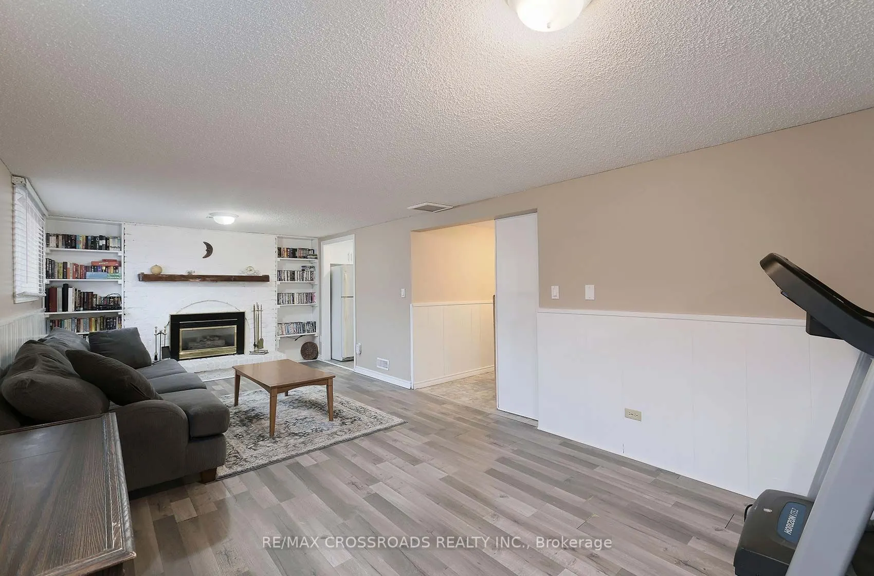 430 Paddington Cres