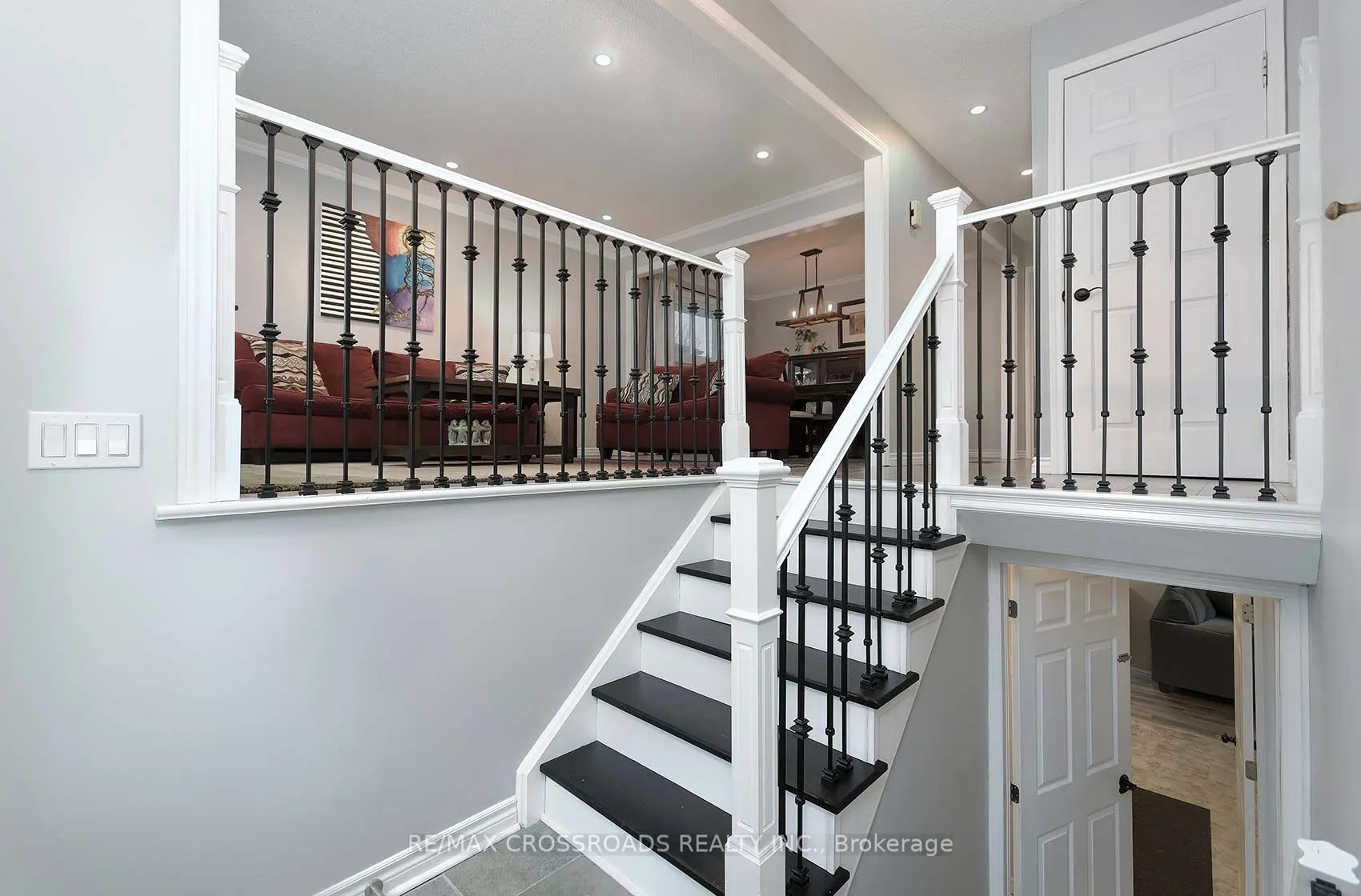 430 Paddington Cres