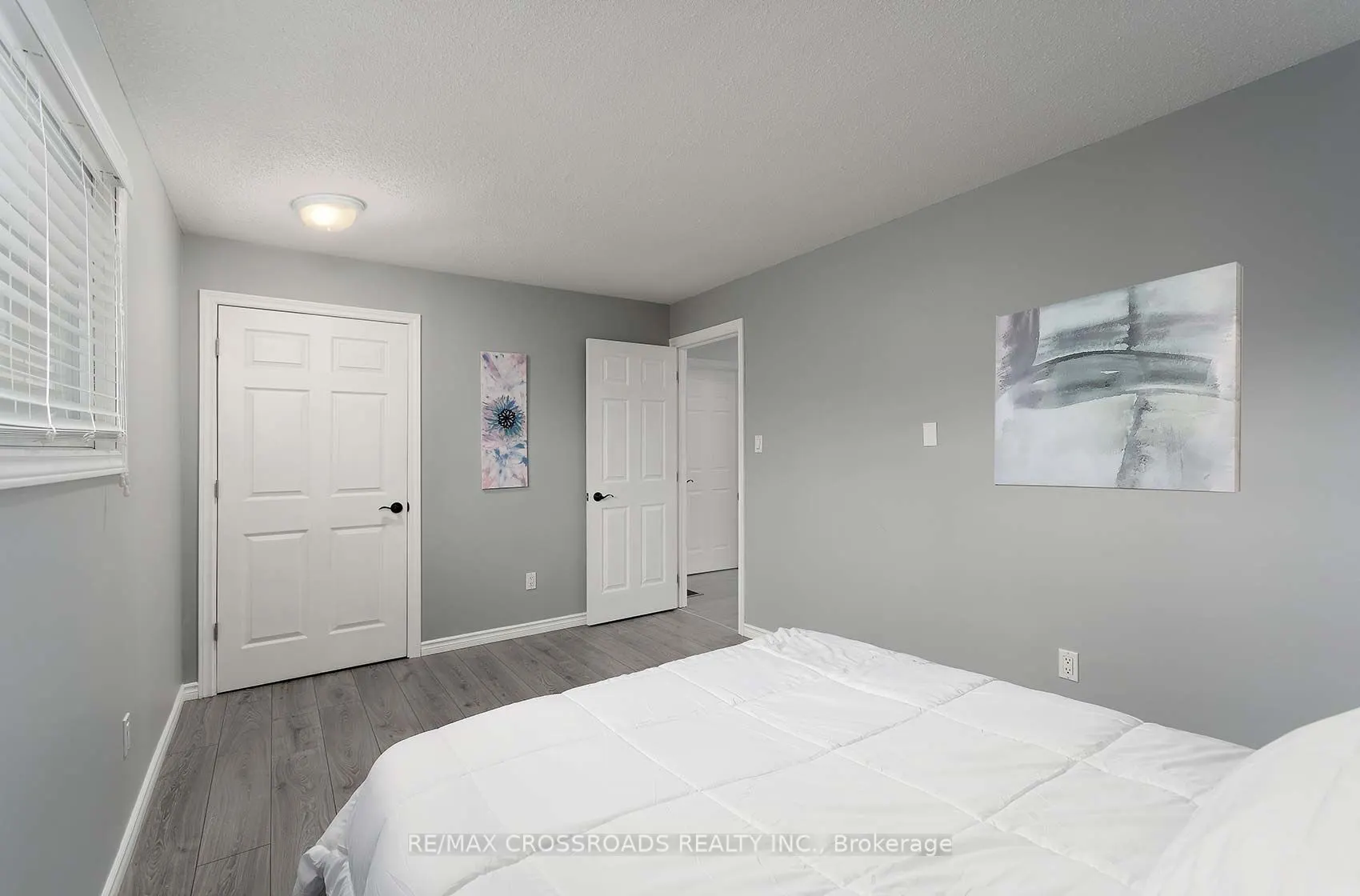430 Paddington Cres