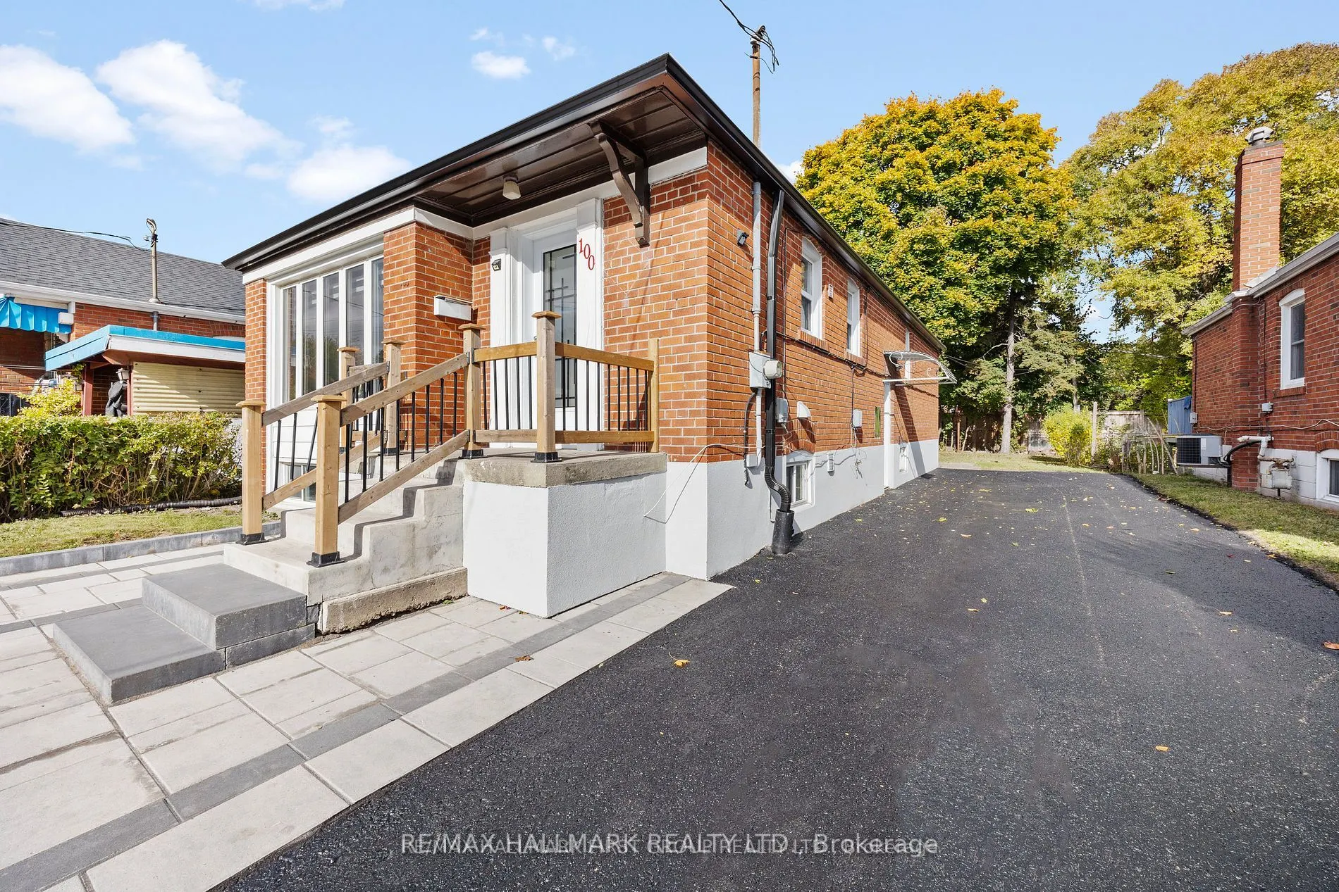 100 Foxridge Dr, #Upper