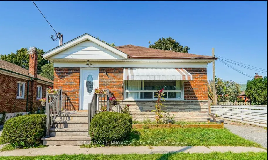 50 Mackinac Cres