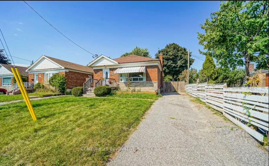 50 Mackinac Cres