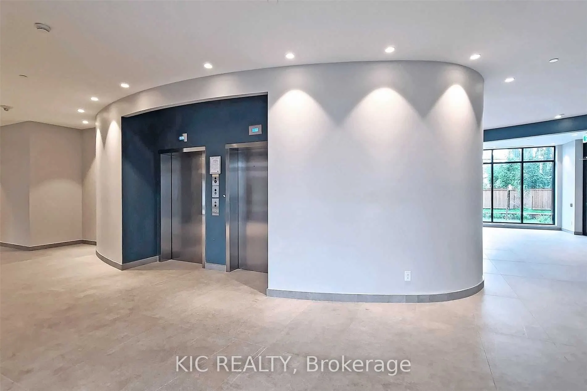 1401 O'Connor Dr, #221