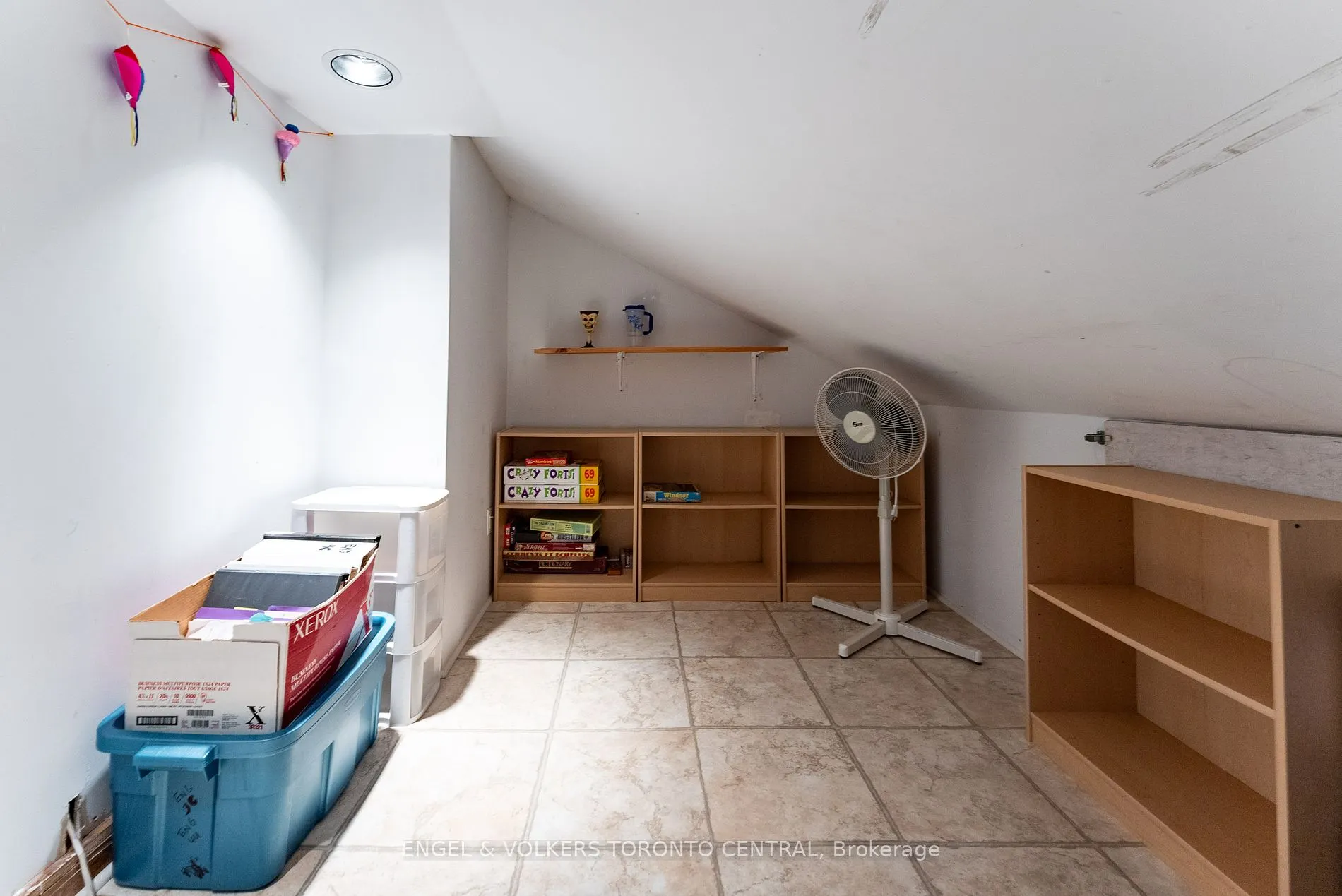6 Cumberland Lane, #3